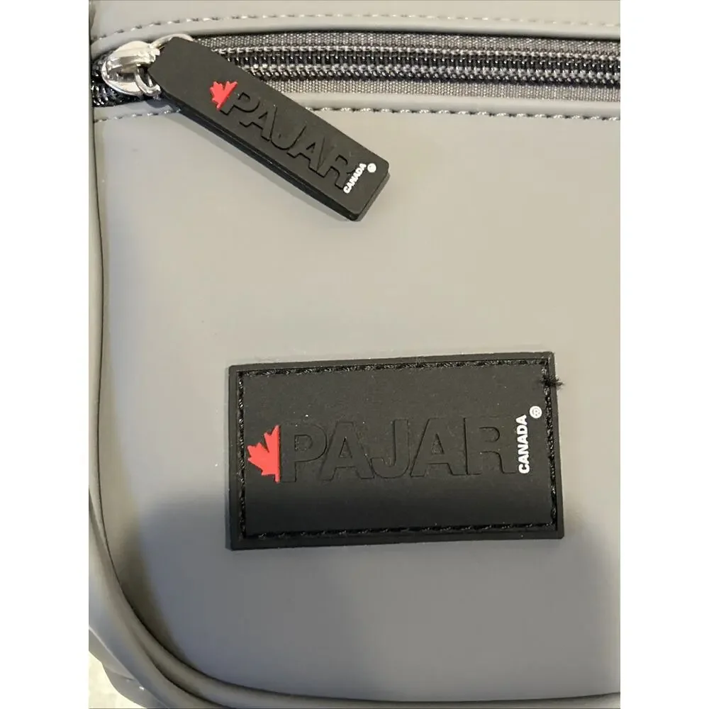 NWOT Pajar Canada Hanging Travel Accessory Pouch Bag